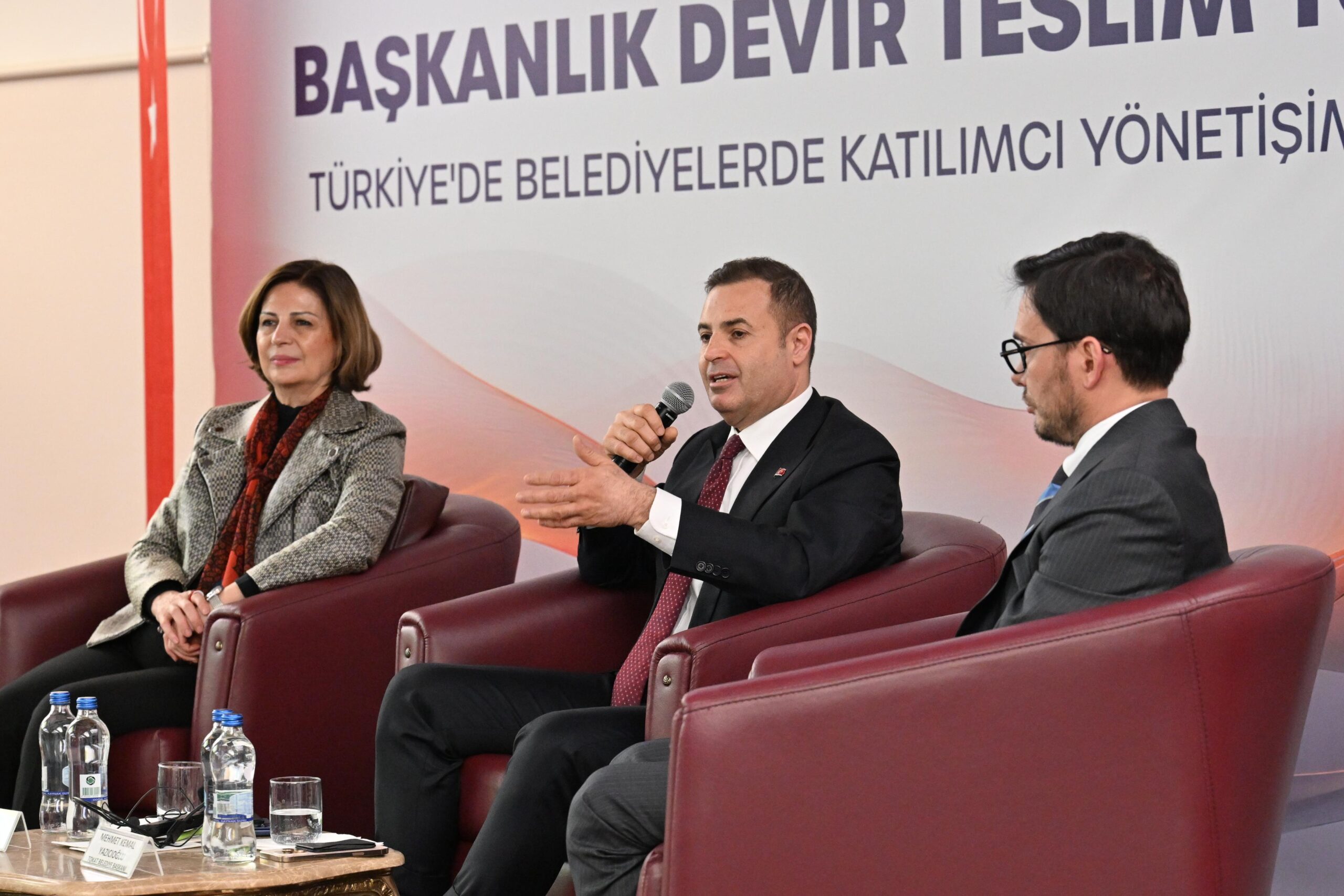 Akın: “Kent konseyleri, demokrasinin yereldeki en güçlü temsilidir”