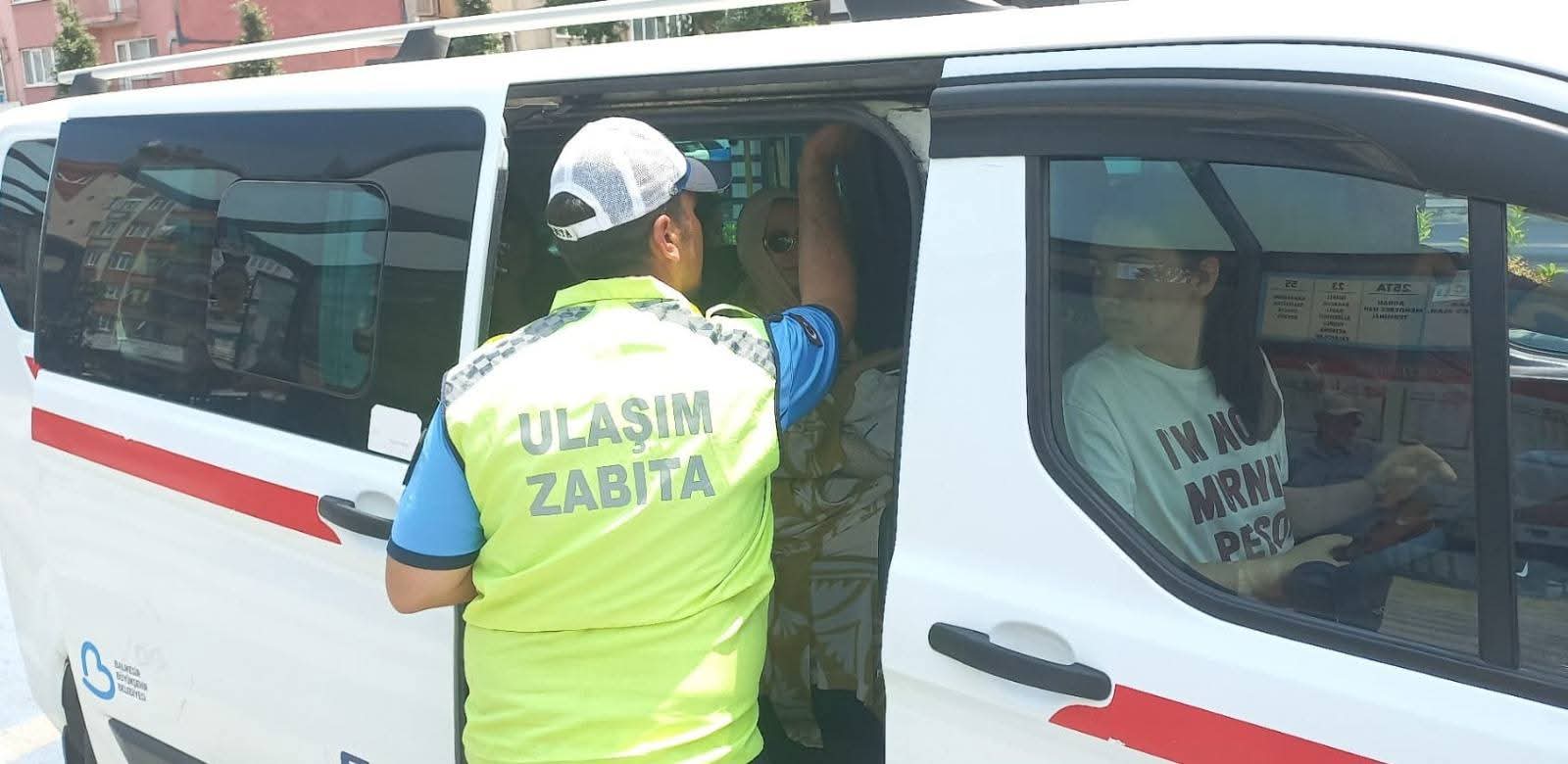 Büyükşehir ekipleri güvenli ve konforlu ulaşım için sahada