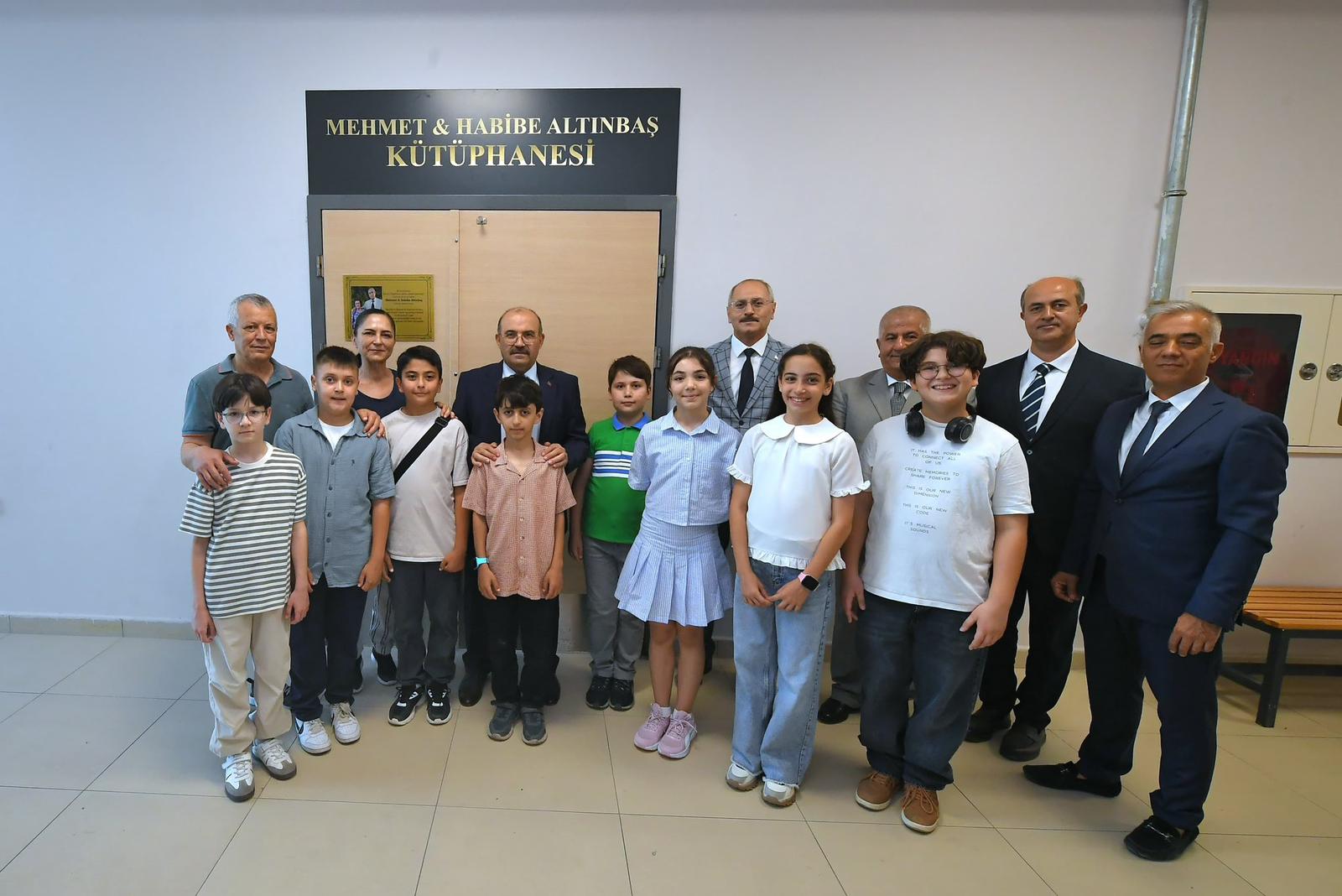 Balıkesir’in Geleceği Bilim ve Sanatta Yükseliyor: Vali İsmail Ustaoğlu BİLSEM Öğrencileriyle Buluştu