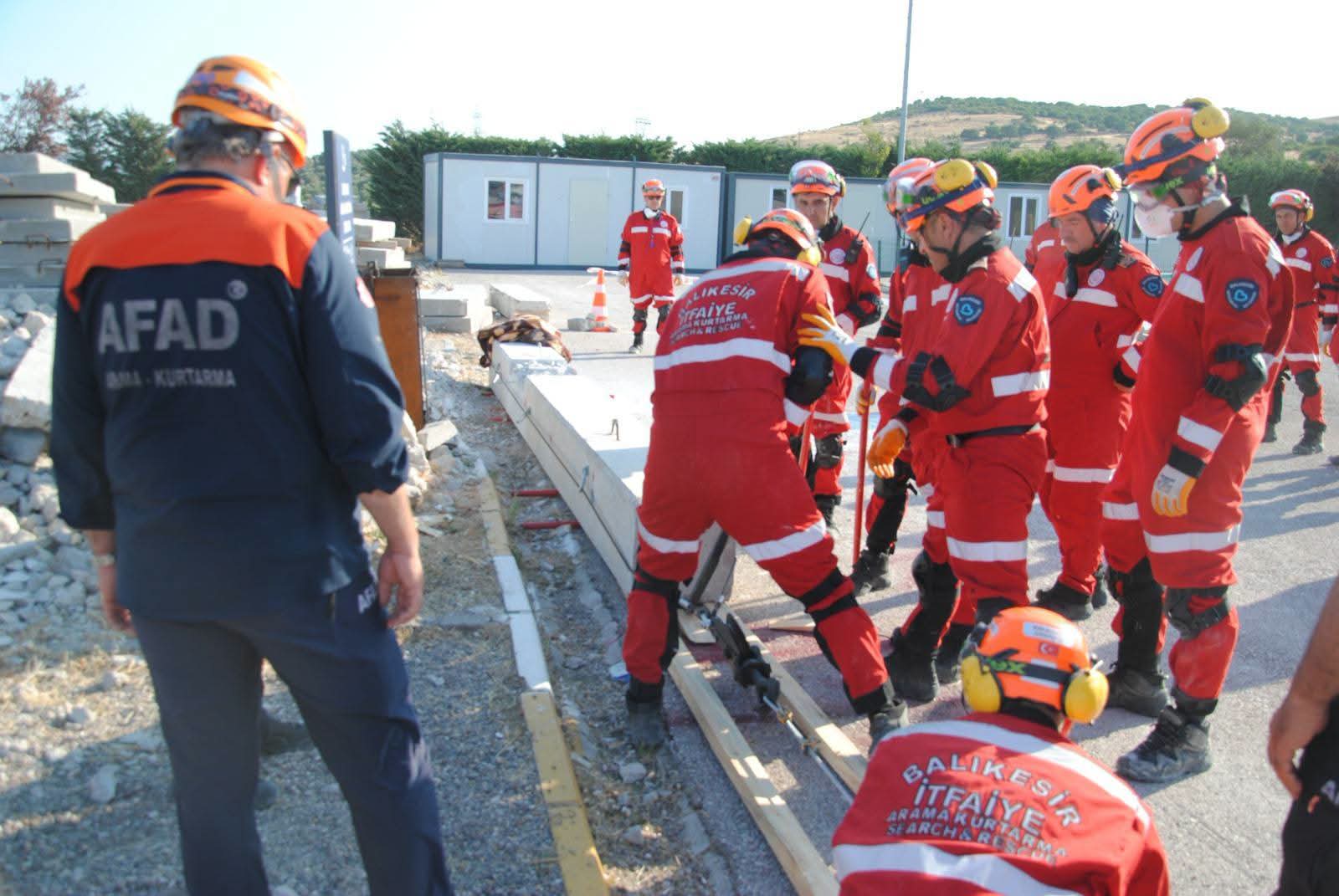 Balıkesir İtfaiyesi Türkiye’nin En İyileri Arasında