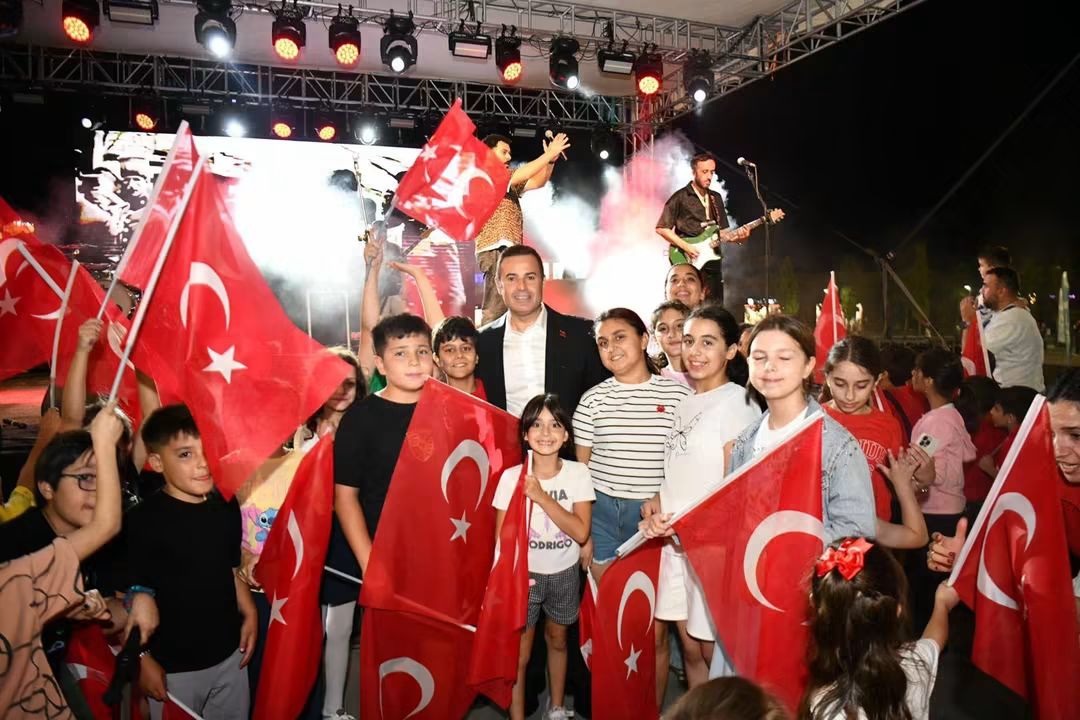 Balıkesir, 30 Ağustos’ta tek yürek oldu