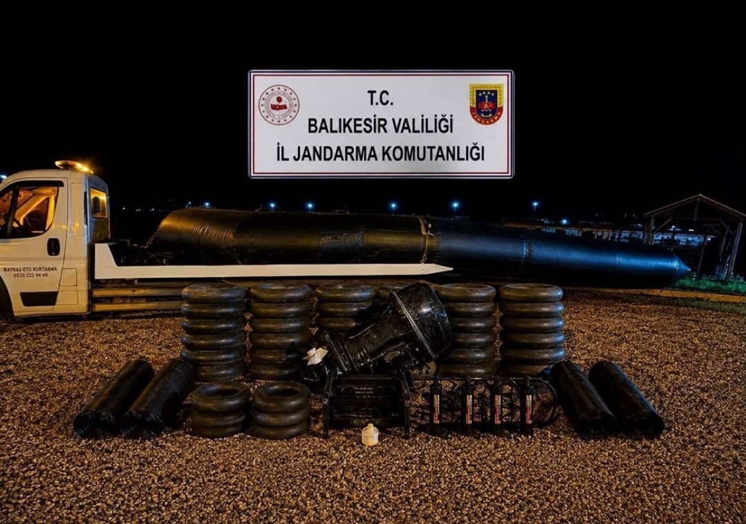 BALIKESİR JANDARMA GÖÇMEN KAÇAKÇILIĞINA GEÇİT VERMEDİ