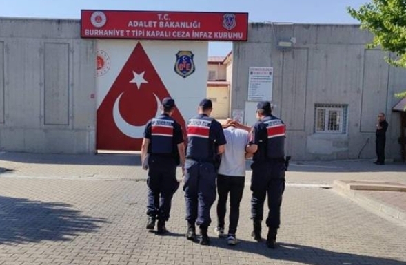 JANDARMA KADIKÖY YANGININI ÇIKARAN ŞAHSI YAKALADI